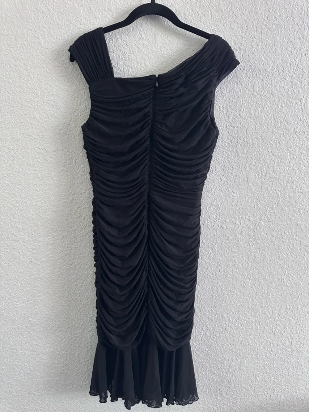 Tadashi Collection Black Ruched Cocktail Dress One Shoulder Jersey Bodycon M - Picture 6 of 14